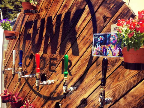 Funk Cider - Stayed 0