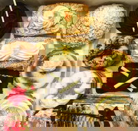 The Sweet Spot Cakes - Stayed