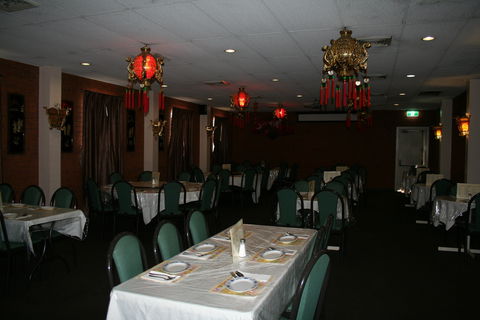 Dragon Phoenix Restaurant - Stays Accommodation 0