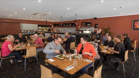 Red Ochre Grill Restaurant - Stays Accommodation 1