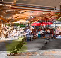 Henry  The Fox - Stayed