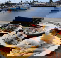 Hooked Restaurant and Grill - Stayed