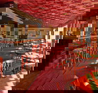 All Seasons Bar  Grill - Stayed