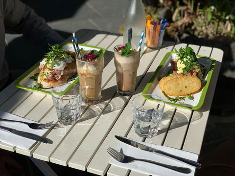 Red Door Espresso - Stays Accommodation 0