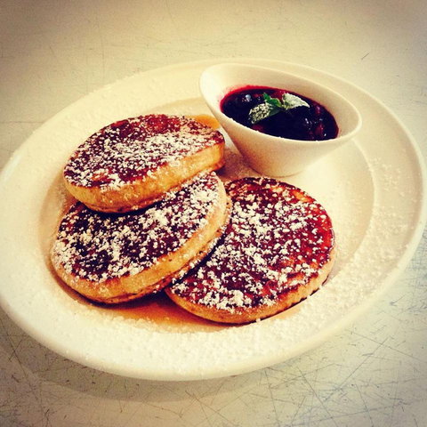 Saabi On Manson - Stayed 0