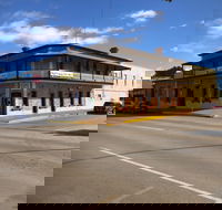 Harts Takeaway/Junction Hotel Peterborough - Stays Accommodation