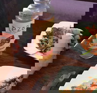 Natural Temptation Cafe - Stayed