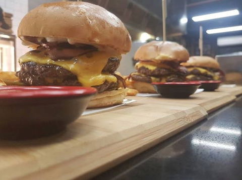 Burgled Burgers - Stayed 0
