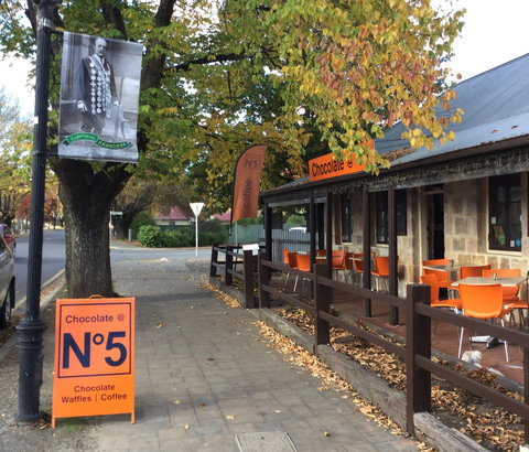 Chocolate @ No 5 - Stayed 0