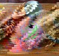 Crossing Cafe - Stayed