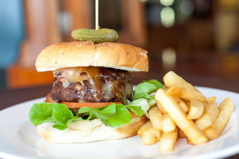 Paddy's Pub And Grill - Stayed 0