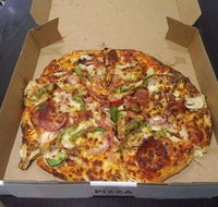 Alberto's Pizzeria - Stayed