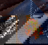 Samson's Paddock - Stayed