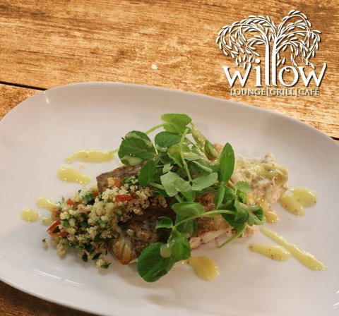 Willow Lounge Grill & Cafe - Stayed 1