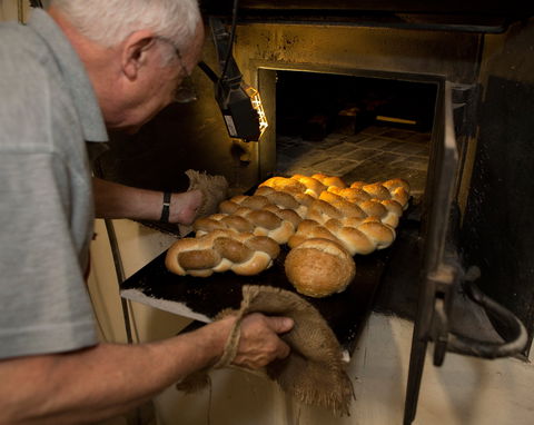 Apex Bakery - Stays Accommodation 1