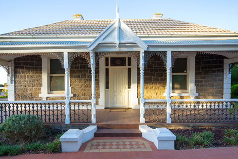 Greenock Estate Wines - Stays Accommodation 0