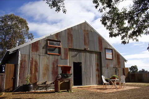Hurdle Creek Still - Stays Accommodation 1