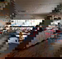 Lazy Janes Cafe - Stayed