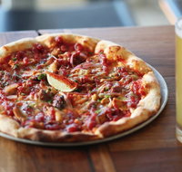 Small Print Pizza Bar - Stayed