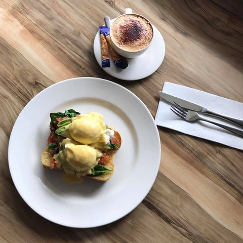 Busby's Cafe Restaurant - Stays Accommodation 0
