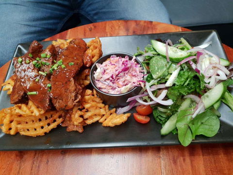 Cabin 401 Bar & Grill - Stayed 0