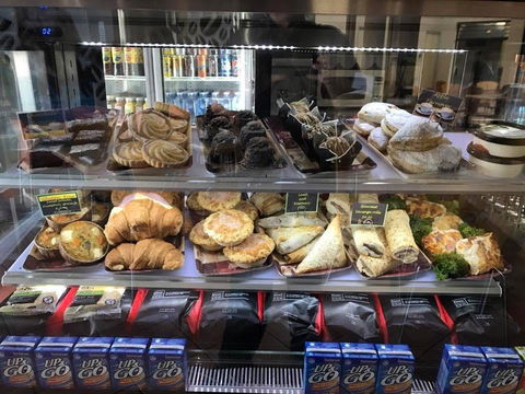 Emilio's Cafe - Stayed 0