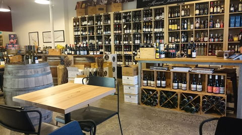 Barrique Wine Store - Stayed 1