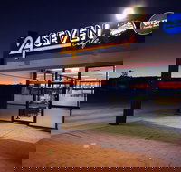 24 Seven Cafe - Stayed