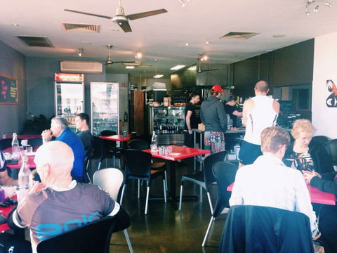 Evolution Cafe - Stayed 0