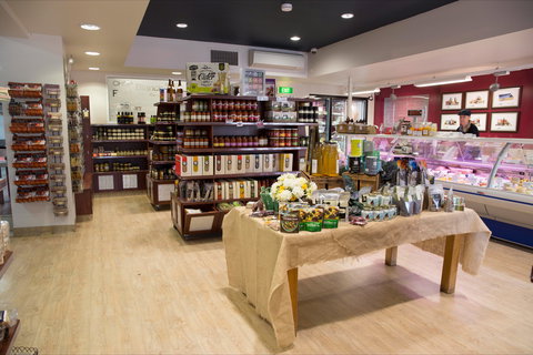 Knights Meats And Deli - Stays Accommodation 1