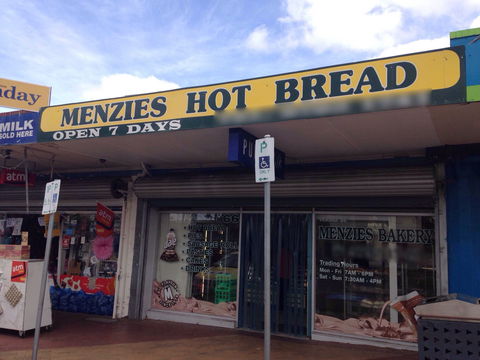 Menzies Hot Bread - Stayed 0