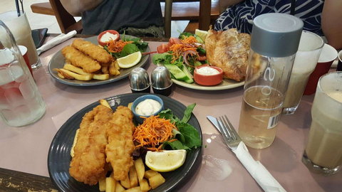 Zeebra Cafe - Stayed 0