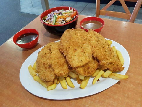 Golf View Hotel - Stays Accommodation 0