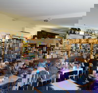 Kairos Cafe - Stayed