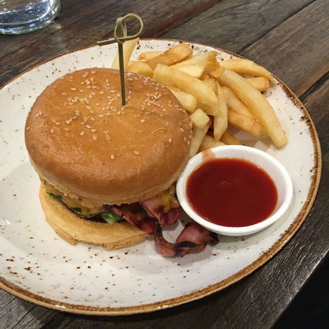 Number 38 Cafe - Stays Accommodation 0