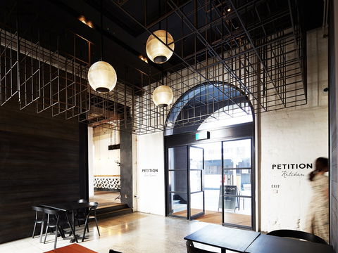 Petition Kitchen - Stayed 0