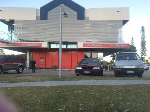 Pizza Hut - Runaway Bay - Stayed 0