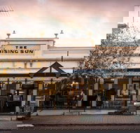 The Rising Sun Hotel Auburn - Stayed