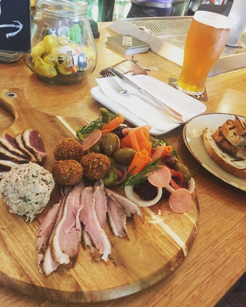 The Duck Inn Pub & Kitchen - Stays Accommodation 0