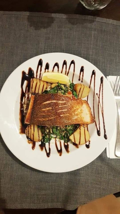 White Angels Cafe Restaurant - Newtown - Stayed 0