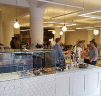Cross Eatery - Stays Accommodation