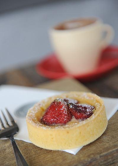 No.4 Robe - Stayed 12