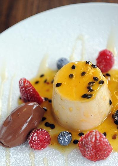 No.4 Robe - Stayed 16