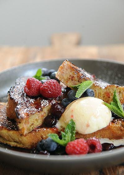 No.4 Robe - Stayed 19