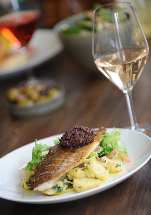 No.4 Robe - Stayed 26