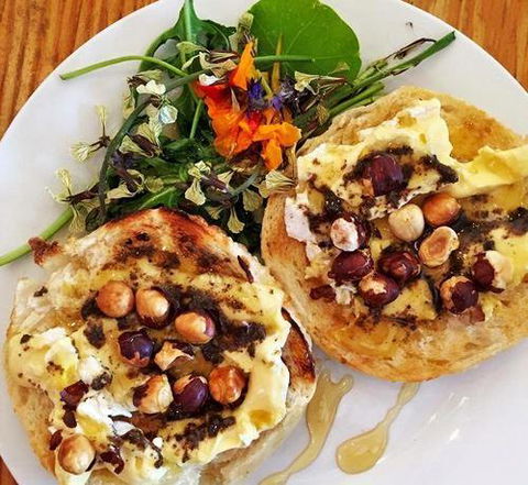 Sarah's Sister's Sustainable Cafe - Stayed 13