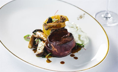 SJ's Brasserie - Stayed 3