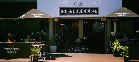 Cafe Boardroom - Stayed 0