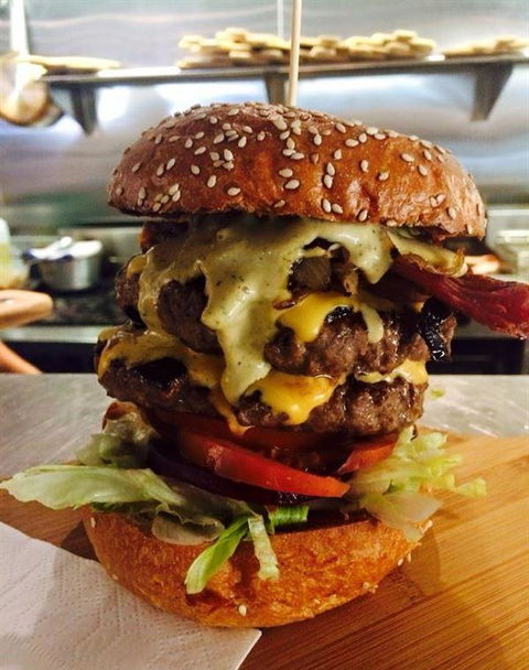 Cafe Boardroom - Stayed 16