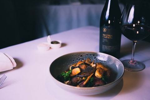 Brisbane Street Bistro - Stays Accommodation 0